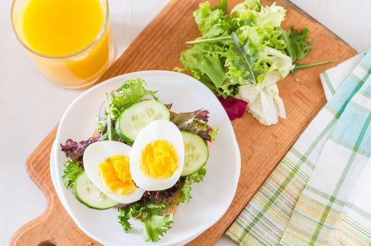 Salad with cucumber and boiled eggs