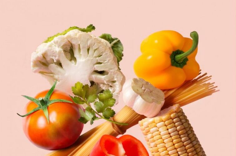 Italian diet with vegetables and fruits for weight loss